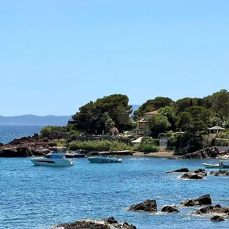 Lejlighed Avec Vue Panoramique Sur La Mer, Balcon, Parking, Acces Prive A La