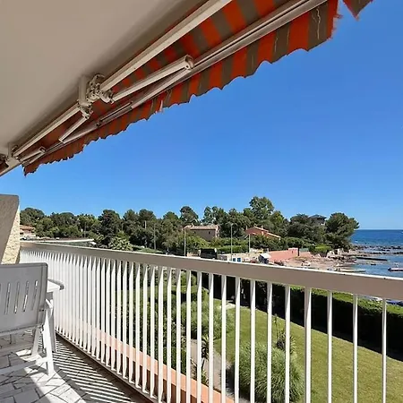 Avec Vue Panoramique Sur La Mer, Balcon, Parking, Acces Prive A La Saint-Raphael (Var)