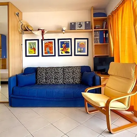 Lejlighed Avec Vue Panoramique Sur La Mer, Balcon, Parking, Acces Prive A La