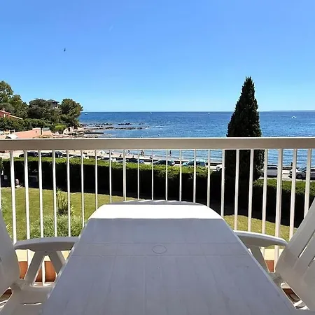 Avec Vue Panoramique Sur La Mer, Balcon, Parking, Acces Prive A La Lejlighed